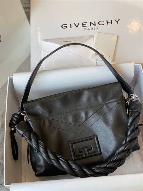 Women's Givenchy Handbags 